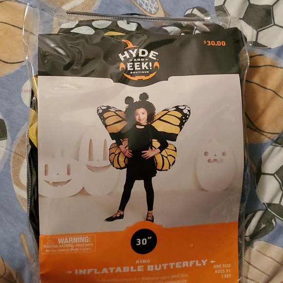 Inflatable Butterfly - Picture 1 of 3